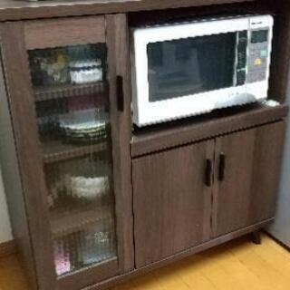 【交渉中】食器棚、レンジ台、磨りガラス