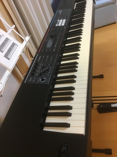 ローランド　シンセサイザー　Juno-DS88