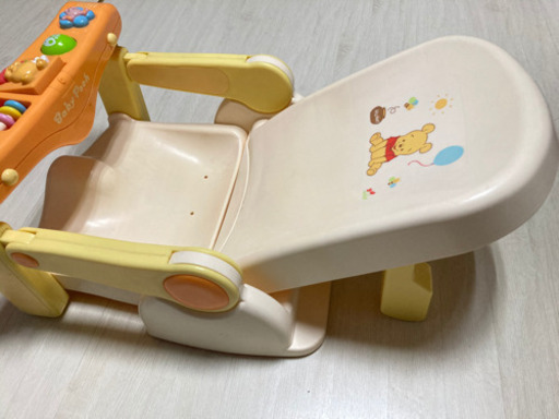 お風呂赤ちゃん指の知育バスチェアタカラトミーたためるバスチェアプーさんディズニー Mah 太田のベビー用品 お風呂 用品 の中古あげます 譲ります ジモティーで不用品の処分