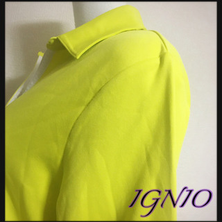 [IGNIO]カットソー 黄色 スキッパーシャツ 伸縮性 トップス LサイズOK
