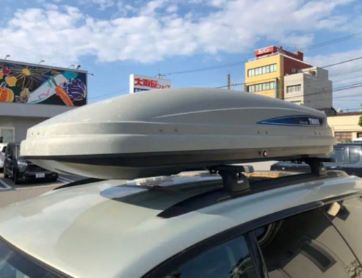 ルーフボックス　THULE PACIFIC600