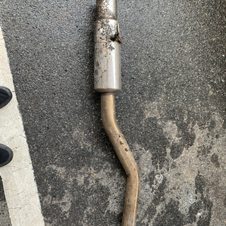 車のパーツ 17クラウン マフラー　要修理