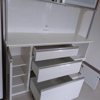 激安！ニ○リで購入食器棚！