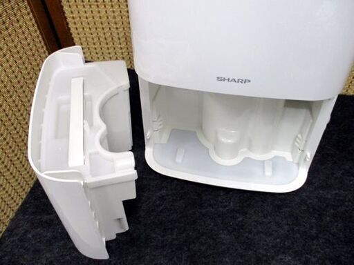 SHARP/シャープ 除湿機 衣類乾燥 CV-H71 ホワイト 2018年製 札幌市 