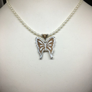 イタリア産シェルカメオ 蝶