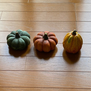 かぼちゃの陶器の置物