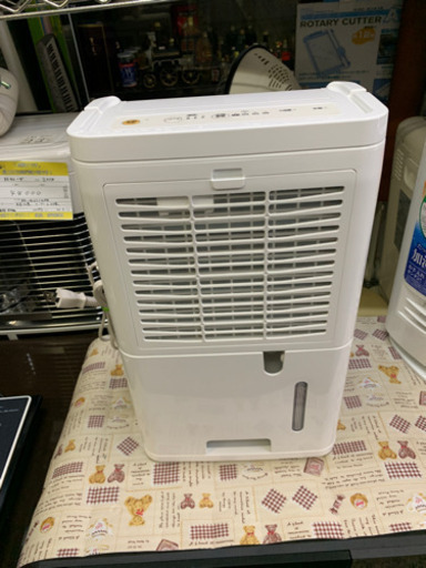 極美品　アイリスオーヤマ タイマー付 6.5L 衣類乾燥除湿機 DCE-6515 除湿量 コンプレッサー方式