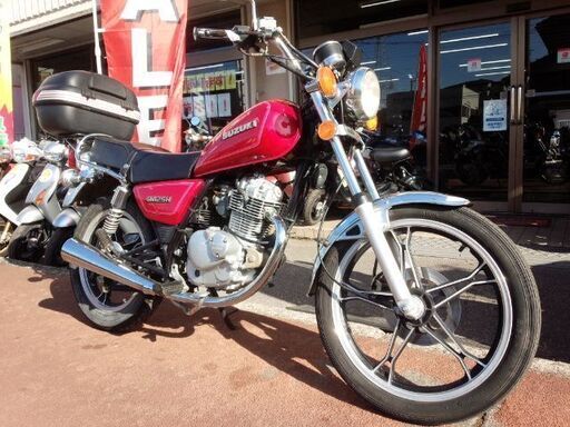 NO.3697　ＧＮ１２５Ｈ　空冷4サイクル単気筒エンジン　リヤボックス付き　レッド　☆彡