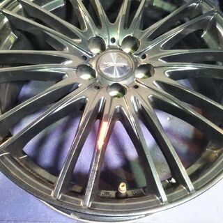 17インチ PCD100【人気の ガンメタ色】プリウス 86 ハチロク カローラ スポーツ スバル フォレスター インプレッサ レガシィ【点検OK】4本