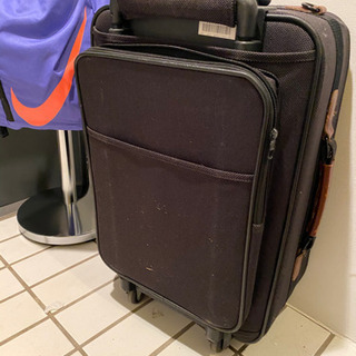 【ネット決済】スーツケース　機内サイズ　多収納