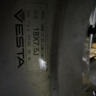 VESTA VERSUS18インチホイール 4本 CST風