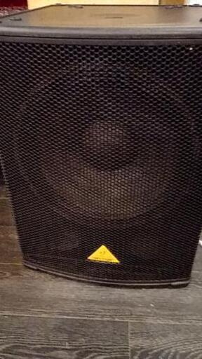 BEHRINGERのウーファー