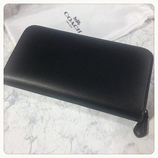 【美品】ヒューロム マイスター H320N BAS01MW スロージューサー ミキサー HUROM 本体-[未使用]COACH ミッキー コラボ ウォレット 長財布 黒系コーチ ブランド