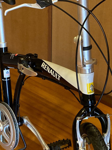 RENAULT ルノー 24インチアルミフレーム折りたたみ自転車