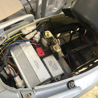 珍車！ テラモーターズ　電動スクーター TZX48  原付一種登録　バッテリー劣化のため不動
