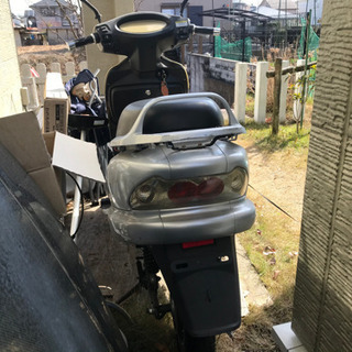 珍車！ テラモーターズ　電動スクーター TZX48  原付一種登録　バッテリー劣化のため不動