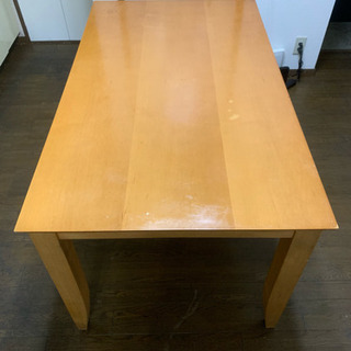 【ネット決済】木製のテーブル