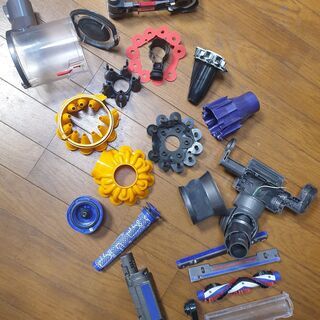 ダイソン掃除機、 HH08 (分解洗浄済み)