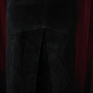 ★SALE★☆新古品☆　ブラック・ヤギ革スェードスカート