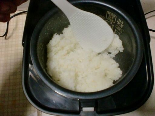 単身者向け アイリス3合炊飯器中古 わらしべくん 豊田のキッチン家電 炊飯器 の中古あげます 譲ります ジモティーで不用品の処分 単身者向け アイリス3合炊飯器中古 わらしべくん 豊田のキッチン家電 炊飯器 の中古あげます 譲ります ジモティーで不用品の処分