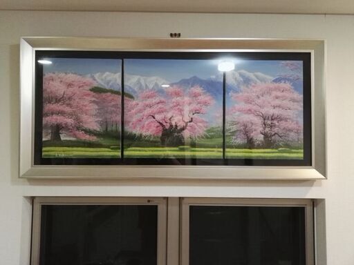 日本人の心の拠り所である『桜』の壮大な絵画です