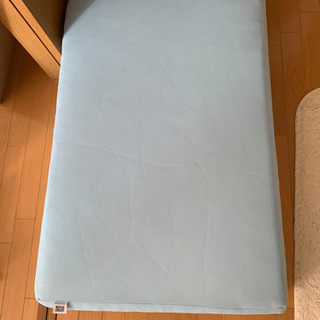 半額以下！エアウィーヴ折りたたみマットレス✳︎定価４万円以上