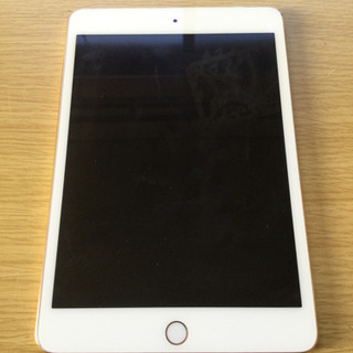 iPad mini4 64GB WiFi +cellular docomo