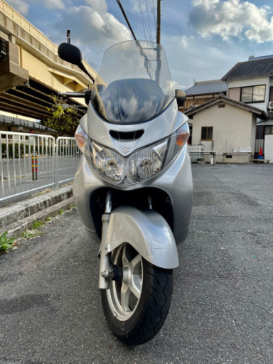 【滋賀県大津】鈴木 SUZUKI SKYWAVE 250 バイク 銀色 走行24213km 滋賀県大津】鈴木 SUZUKI SKYWAVE 250 バイク 銀色 走行24213km
