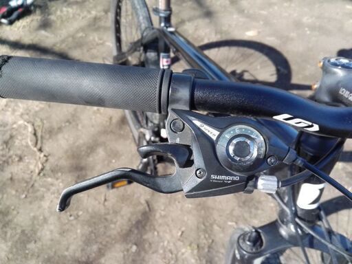 ルイガノLOUISGARNEAU マウンテンバイク CASPER PRO 27段変速 黒 配送