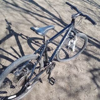 ルイガノLOUISGARNEAU  マウンテンバイク CASPER PRO 27段変速 黒 配送無料