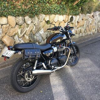 車検2年付き　トライアンフ　ストリートツイン　2016年
