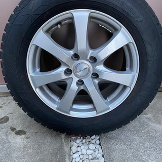 45000円から値下げしました。スタッドレス205/65R16 