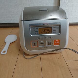 【ネット決済・配送可】東芝炊飯器