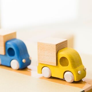 AT免許で応募出来るお仕事！キャラバンやハイエース、軽自動車にて...