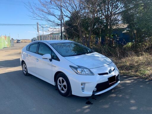 トヨタプリウス3013年後期モデル1 8s初年度登録h25年 走行距離6 4万キロ ナビ バックカメラ Etc搭載 ココまま 小室のプリウス の中古車 ジモティー