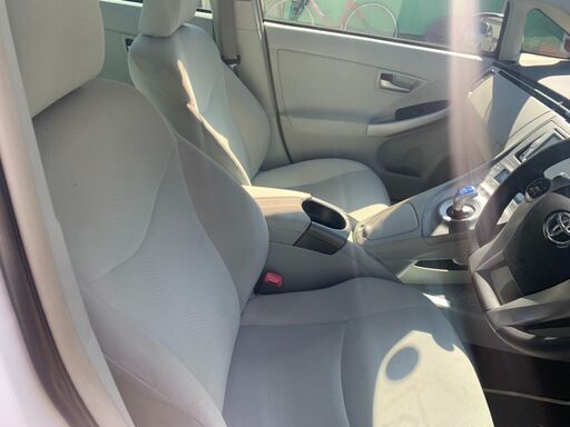 トヨタプリウス3013年後期モデル1 8s初年度登録h25年 走行距離6 4万キロ ナビ バックカメラ Etc搭載 ココまま 小室のプリウス の中古車 ジモティー