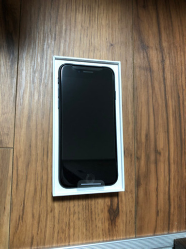 【受付終了】【新品未使用】iPhone SE2 128GB SIMフリー ブラック