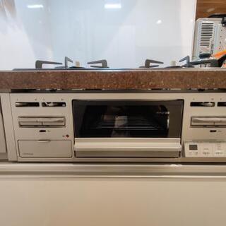 リンナイ　三口ビルトインガスコンロ（未使用）