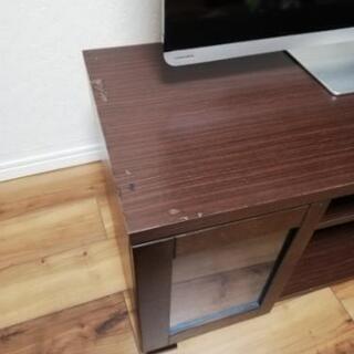 東芝レグザ　40v　テレビ　テレビ台付き　TOSHIBA REGZA　TV