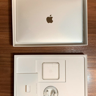 値下げ ほぼ新品　MacBook Pro シルバー 2019年 ...