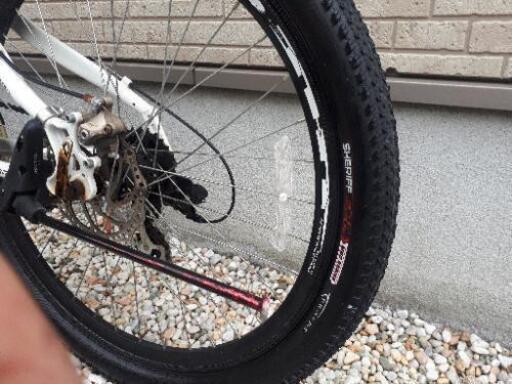 整備しました。マインツマウンテンバイクディスクブレーキフロント