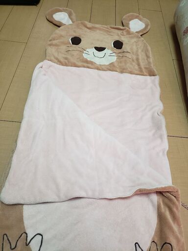 可愛いネズミ ハムスター形の暖かい寝袋 マカロン マロン 弘前のキッズ用品 ベッド 家具 の中古あげます 譲ります ジモティーで不用品の処分