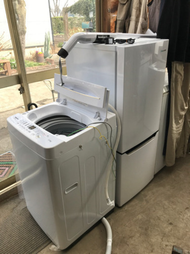 冷蔵庫と洗濯機のセット掃除機はおまけで