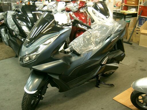 ラストモデル間もなく入荷！値下げ！入手困難？最終入荷予定の１台限り！最新型２０２１モデルＰＣＸ125入荷!新車！カラーにより即納可能です！マットディムグレーメタリック！スマートキー仕様です！ ②