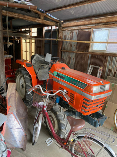 トラクター　185 クボタ