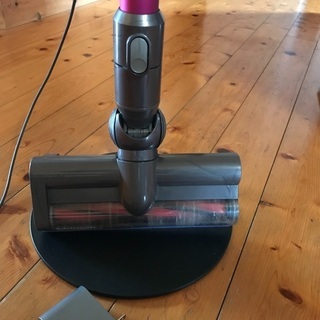 ダイソン　v6 スタンド　コードレス
