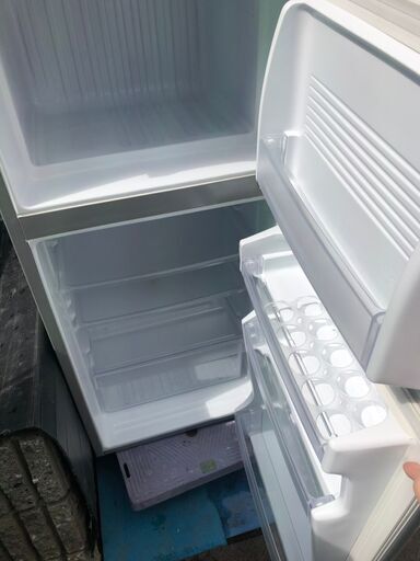 ☆中古 激安 AQUA 冷蔵庫 直冷式 AQR-111C キッチン家電 新生活 108L  