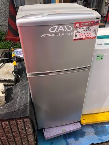 ☆中古 激安　AQUA　冷蔵庫　直冷式　AQR-111C　キッチン家電　新生活　108L　2014年製　DC047　￥7,500円！！