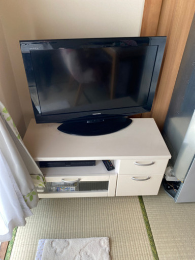 テレビ  モニター  TOSHIBA レグザ