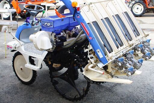 【SOLD OUT】イセキ 田植機 4条植 さなえ PQ4-DUF 8.8馬力 パワステ くるっとターン 側条施肥機 4WD【清掃・整備済】【農機具でっく】【福岡】【田植機】 ヰセキ 田植機 PQ4-DUF 8.8ps 4条植 ロータリ パワステ セルスタート